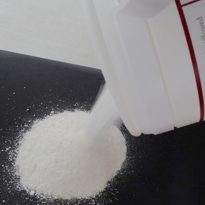 効果的なコーヒー汚れ除去剤 コーヒーマシンクリーニングパウダーでコーヒー汚れを除去します